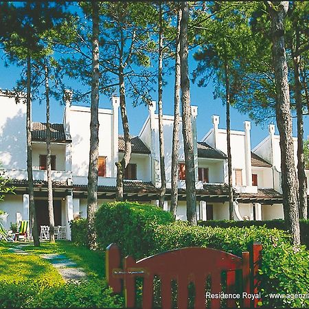 Villa A Lignano Pineta Lignano Sabbiadoro Habitación foto