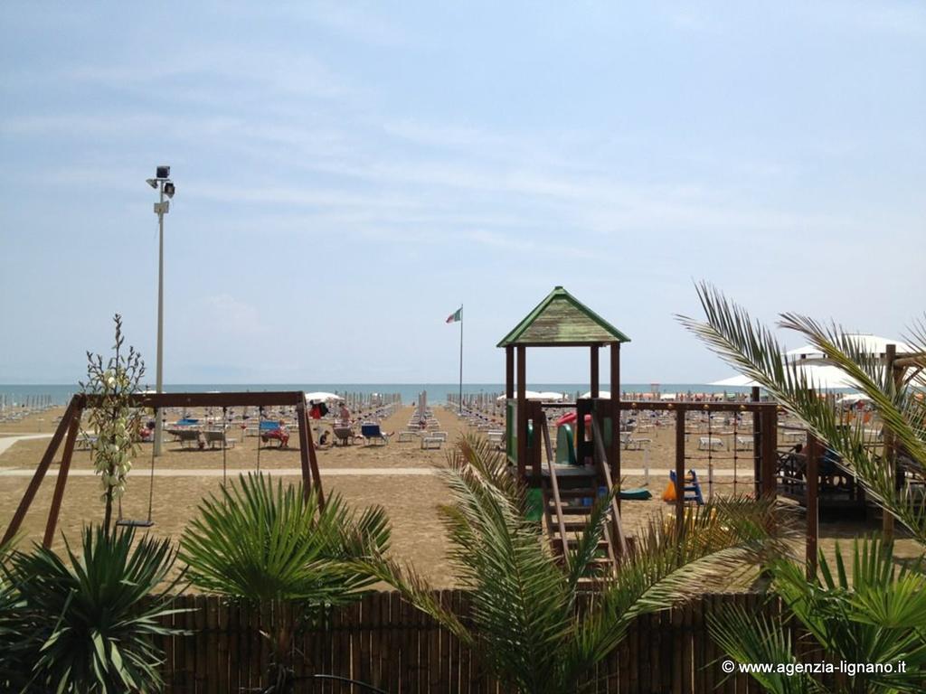 Villa A Lignano Pineta Lignano Sabbiadoro Exterior foto